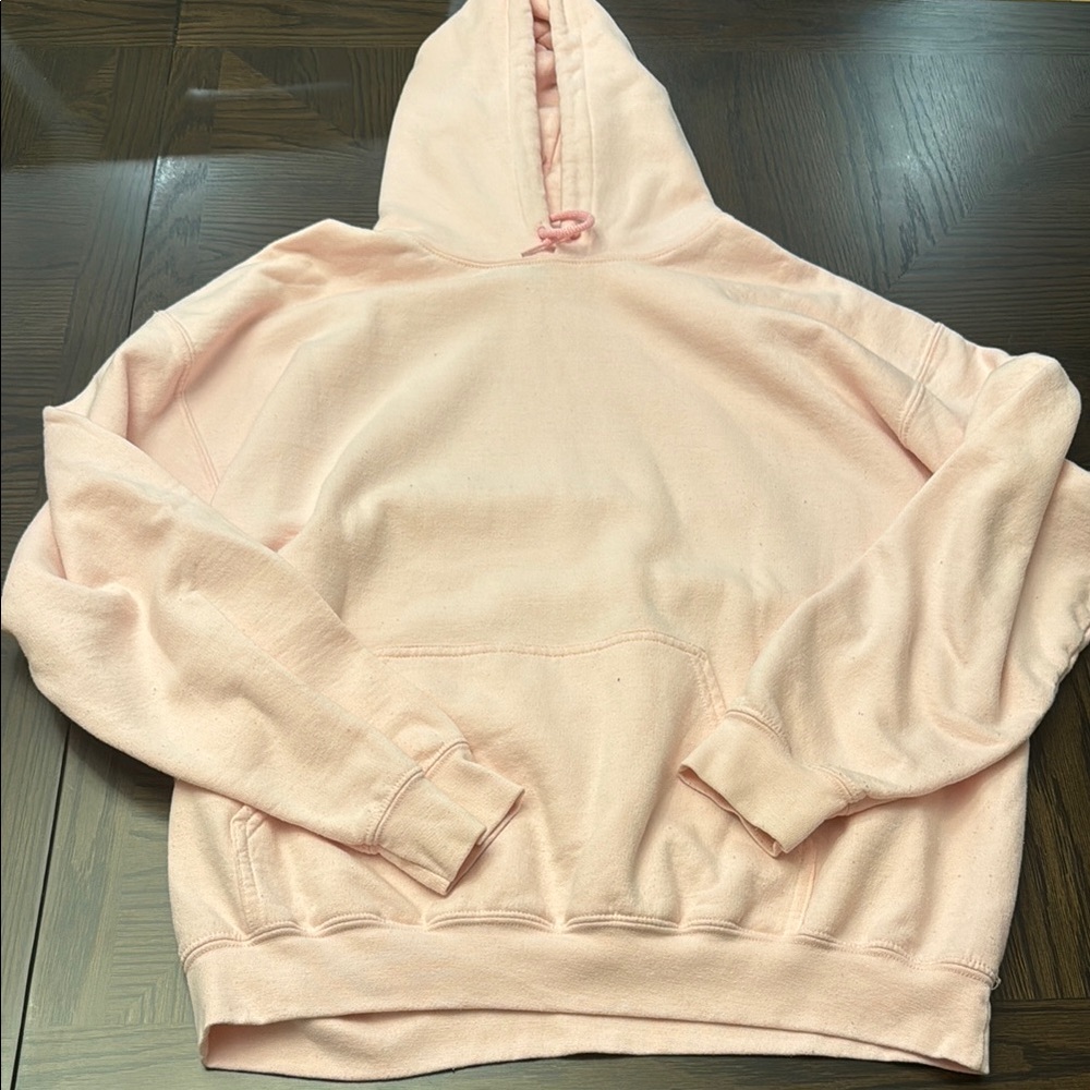 Gildan Women's Light Pink Hoodie Sweater